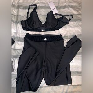 ALO Yoga Black Set